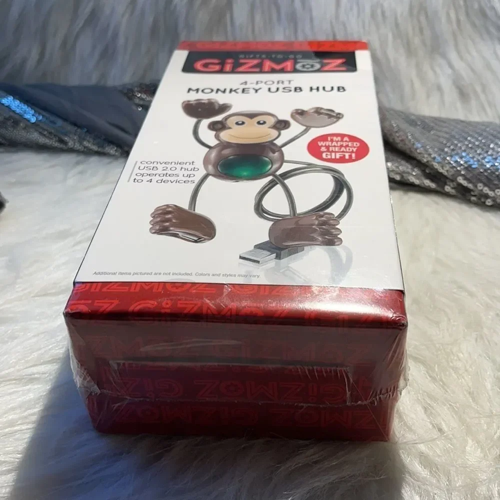 NEW GIZMOZ 4-port Monkey USB Hub